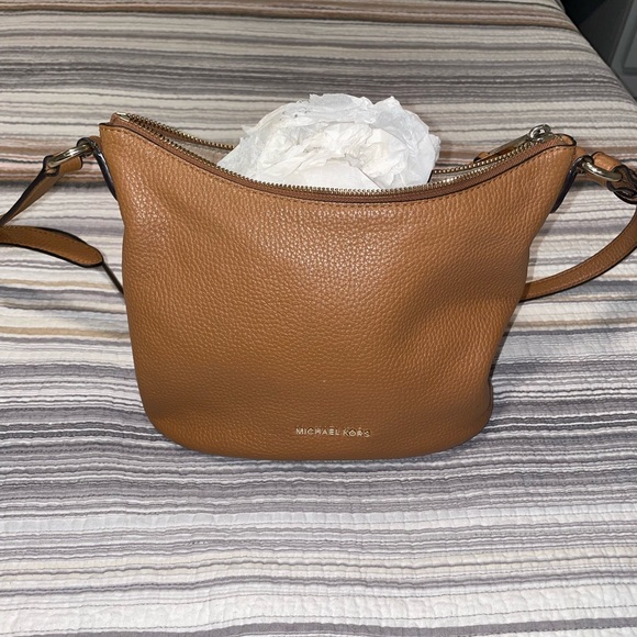 Michael kors crossbody bag - Picture 2 of 13